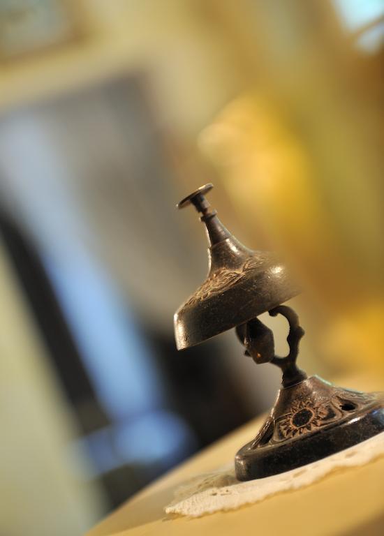Demeures Et Chateaux Hotel L'Hermitage Pernes-les-Fontaines Bagian luar foto