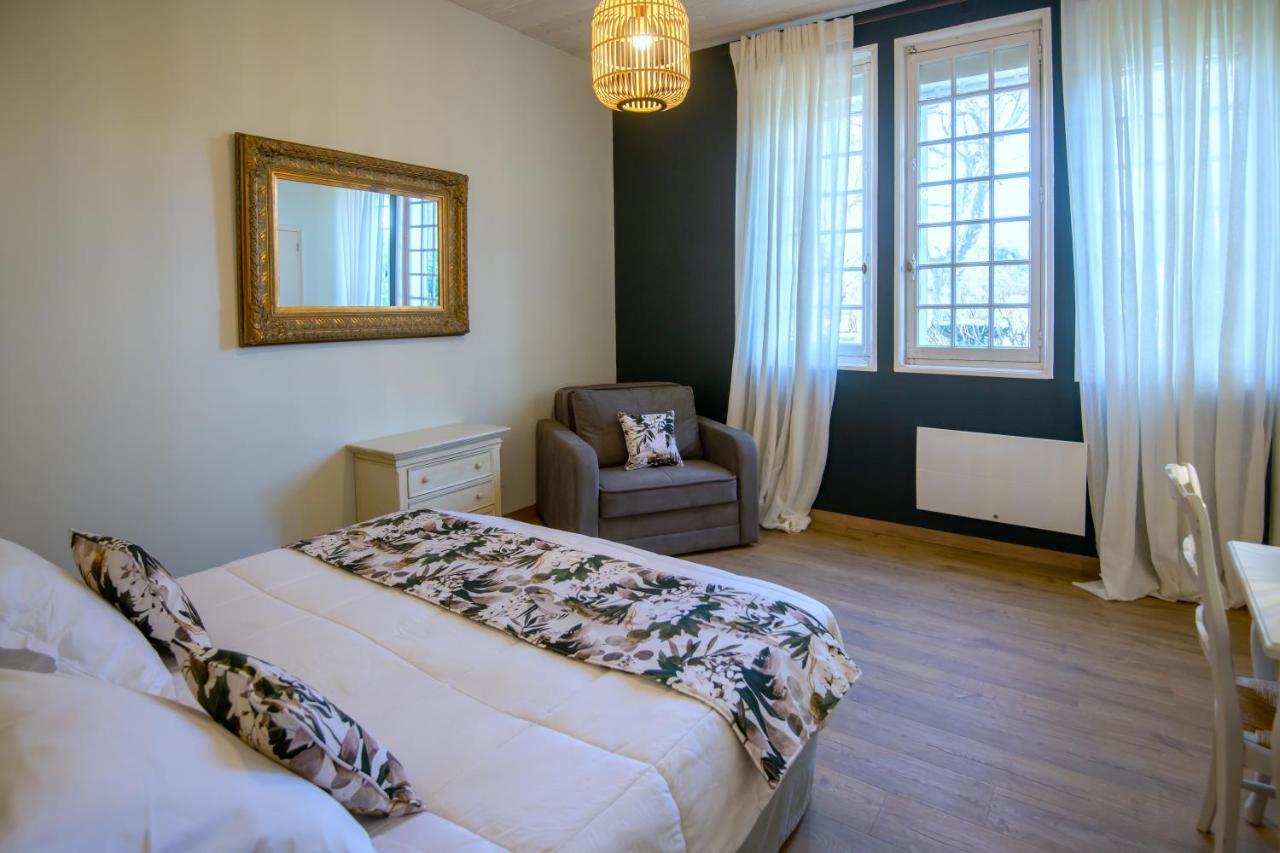 Demeures Et Chateaux Hotel L'Hermitage Pernes-les-Fontaines Bagian luar foto