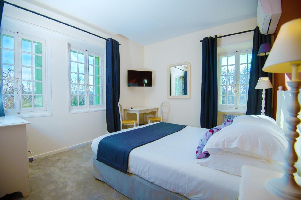 Demeures Et Chateaux Hotel L'Hermitage Pernes-les-Fontaines Bagian luar foto