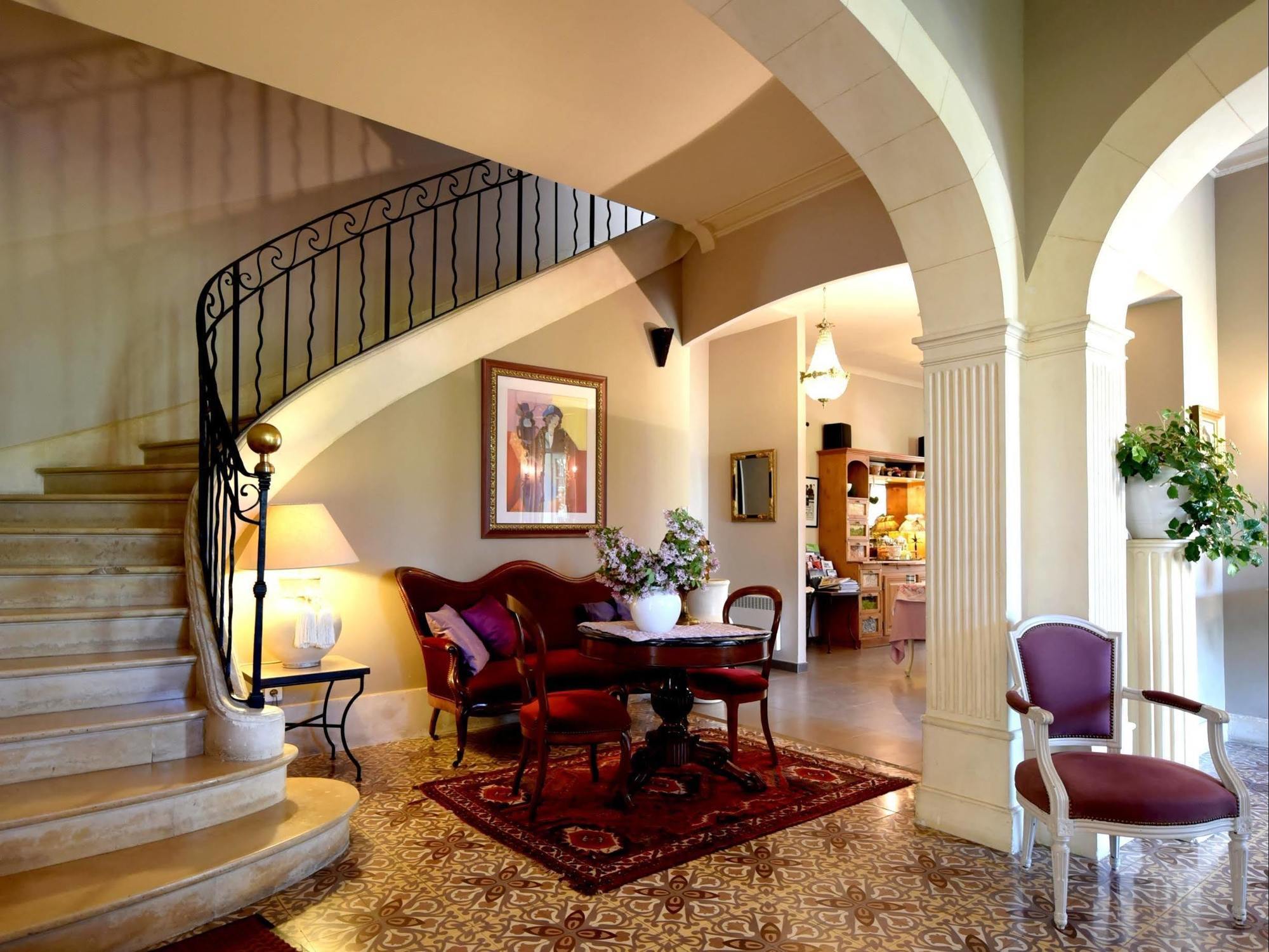 Demeures Et Chateaux Hotel L'Hermitage Pernes-les-Fontaines Bagian luar foto